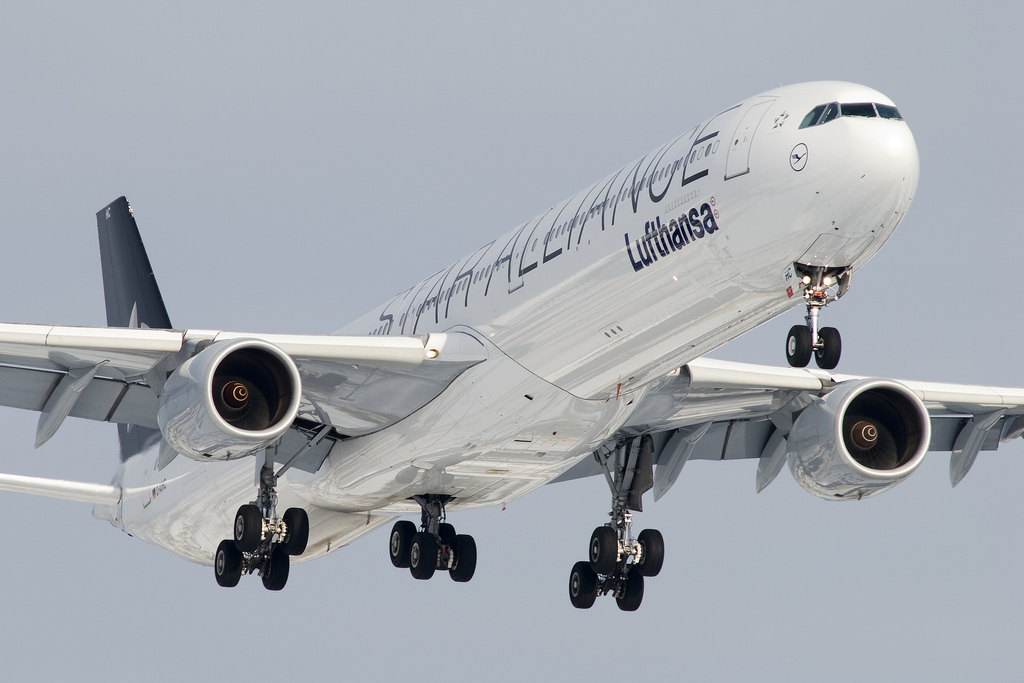 5 Reasons Why Wine Tastes Different Up In An Airplane